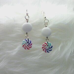 No. 1803 Pretty handmade earrings with half-inch diameter buttons